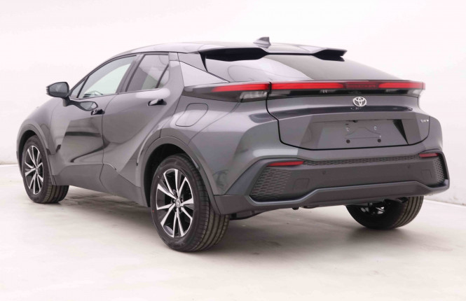 TOYOTA_TOYOTA_C_HR_2547875_24.jpg