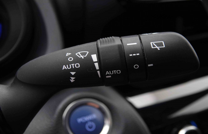 TOYOTA_TOYOTA_YARISCROSS_2549296_16.jpg
