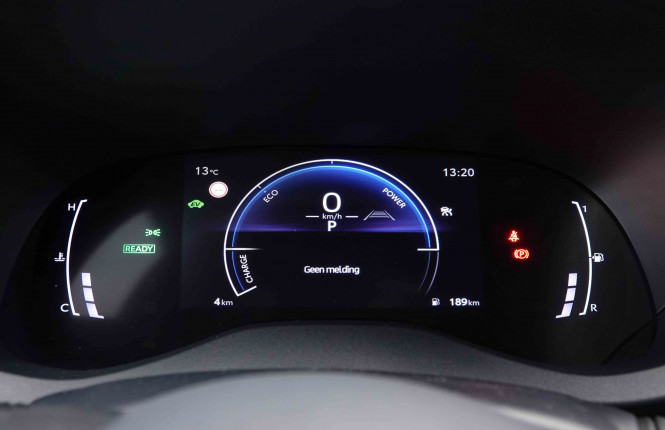 TOYOTA_TOYOTA_YARISCROSS_2550251_13.jpg TOYOTA_TOYOTA_YARISCROSS_2550251_13.jpg