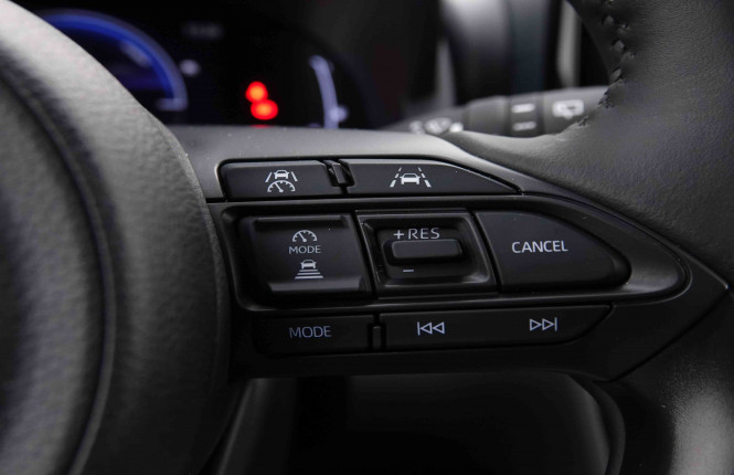 TOYOTA_TOYOTA_YARISCROSS_2550252_17.jpg TOYOTA_TOYOTA_YARISCROSS_2550252_17.jpg