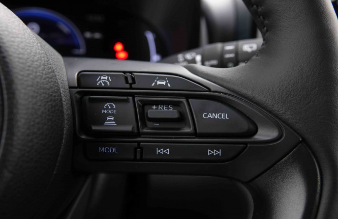 TOYOTA_TOYOTA_YARISCROSS_2550259_18.jpg TOYOTA_TOYOTA_YARISCROSS_2550259_18.jpg