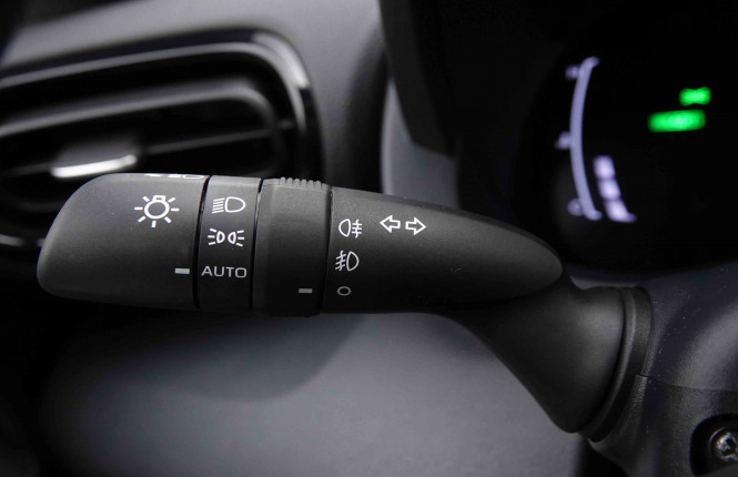 TOYOTA_TOYOTA_YARISCROSS_2550262_15.jpg TOYOTA_TOYOTA_YARISCROSS_2550262_15.jpg