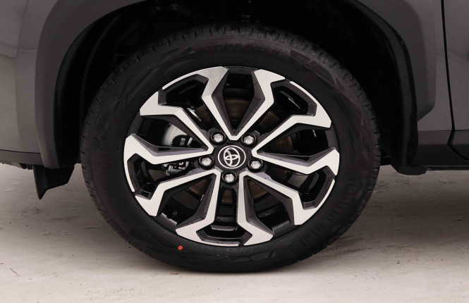 TOYOTA_TOYOTA_YARISCROSS_2550264_21.jpg