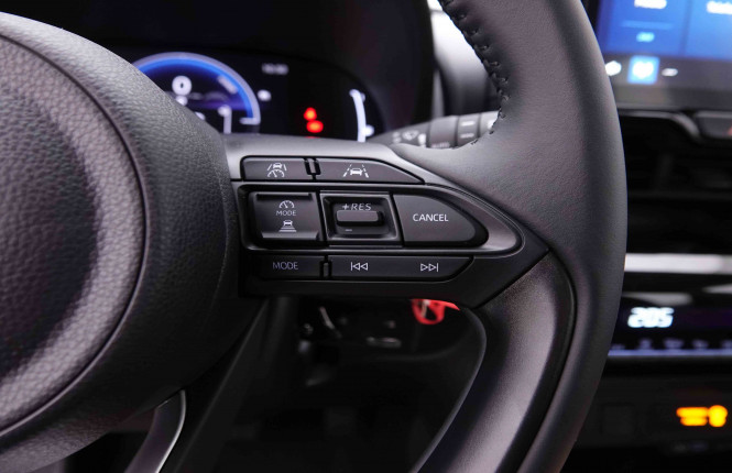 TOYOTA_TOYOTA_YARISCROSS_2551534_17.jpg TOYOTA_TOYOTA_YARISCROSS_2551534_17.jpg