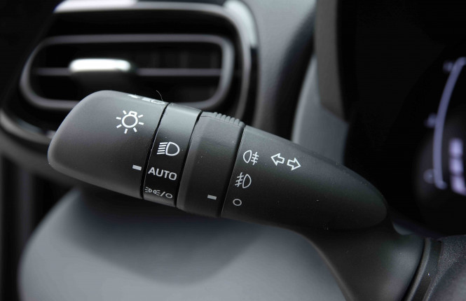 TOYOTA_TOYOTA_YARISCROSS_2654213_15.jpg