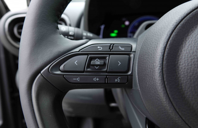 TOYOTA_TOYOTA_YARISCROSS_2654213_17.jpg