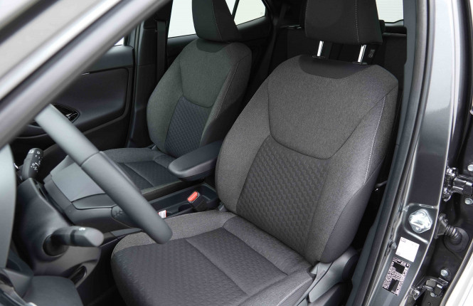 TOYOTA_TOYOTA_YARISCROSS_2654213_6.jpg