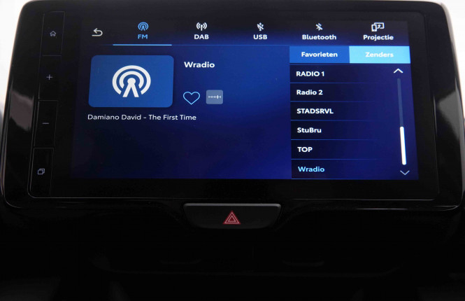 TOYOTA_TOYOTA_YARIS_2550920_10.jpg TOYOTA_TOYOTA_YARIS_2550920_10.jpg