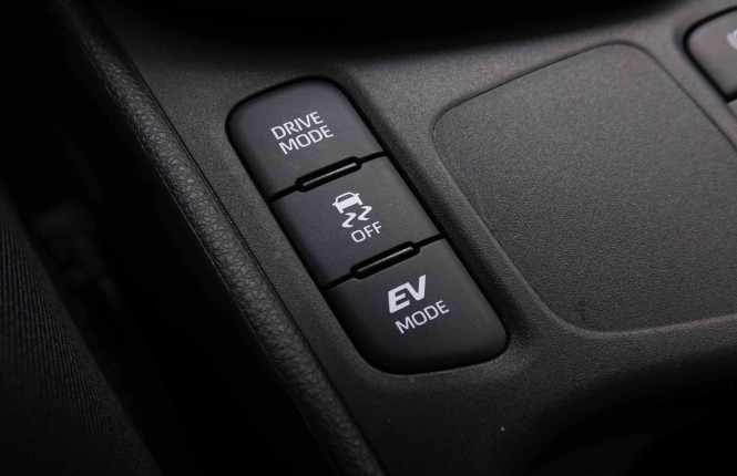 TOYOTA_TOYOTA_YARIS_2550920_12.jpg TOYOTA_TOYOTA_YARIS_2550920_12.jpg