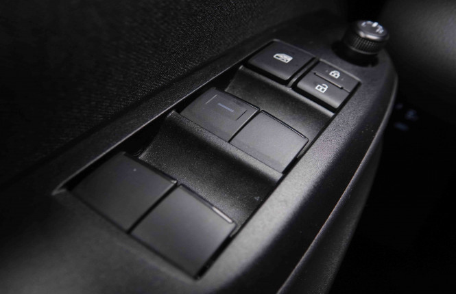 TOYOTA_TOYOTA_YARIS_2550920_18.jpg TOYOTA_TOYOTA_YARIS_2550920_18.jpg