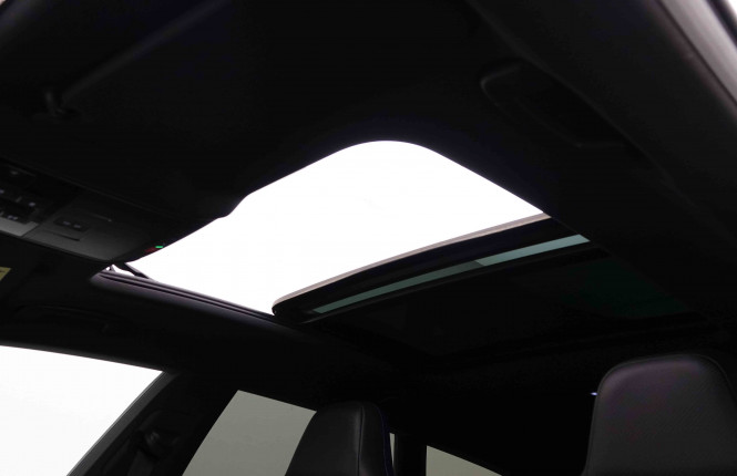 VOLKSWAGEN_VOLKSWAGEN_ARTEON_2548185_8.jpg