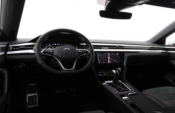 VOLKSWAGEN_VOLKSWAGEN_ARTEON_2548329_8.jpg