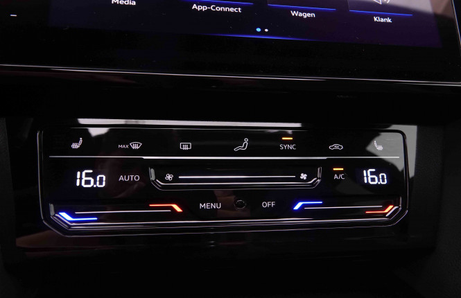 VOLKSWAGEN_VOLKSWAGEN_ARTEON_2548420_18.jpg