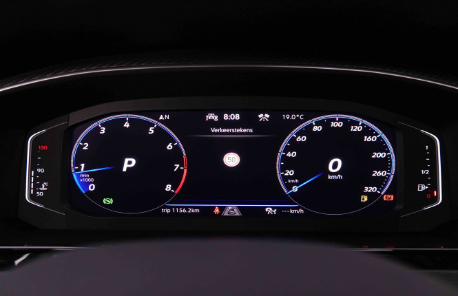 VOLKSWAGEN_VOLKSWAGEN_ARTEON_2548420_20.jpg
