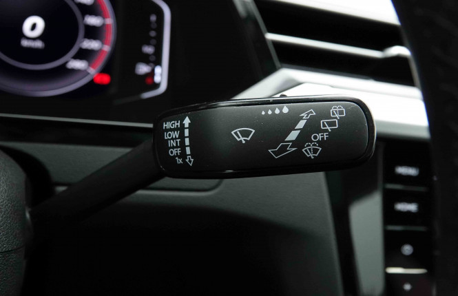 VOLKSWAGEN_VOLKSWAGEN_ARTEON_2653536_17.jpg