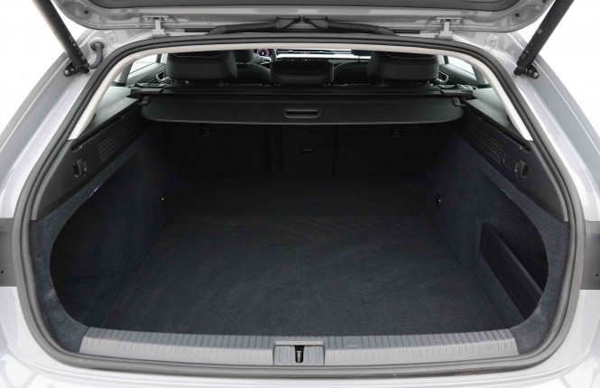 VOLKSWAGEN_VOLKSWAGEN_ARTEON_2653536_5.jpg