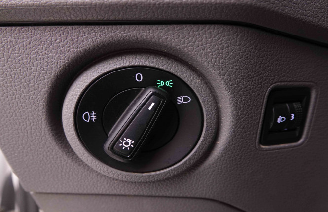 VOLKSWAGEN_VOLKSWAGEN_CRAFTER_2549000_9.jpg