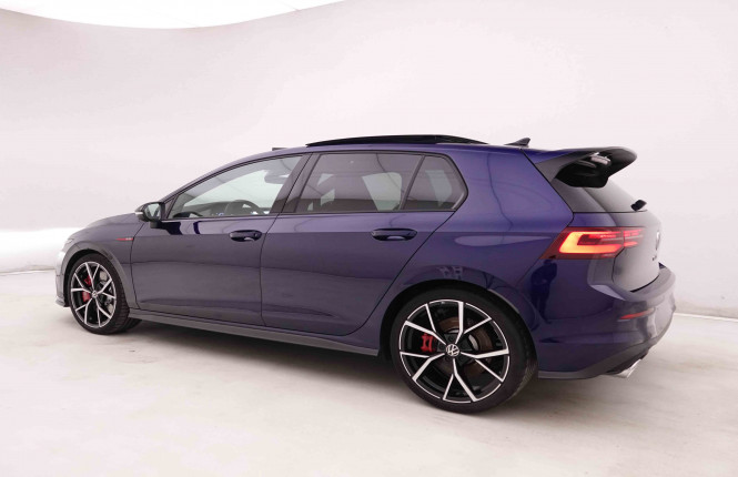 VOLKSWAGEN_VOLKSWAGEN_GOLF GTI_2547499_32.jpg