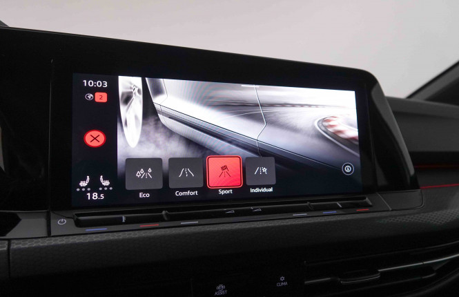 VOLKSWAGEN_VOLKSWAGEN_GOLF GTI_2548118_17.jpg