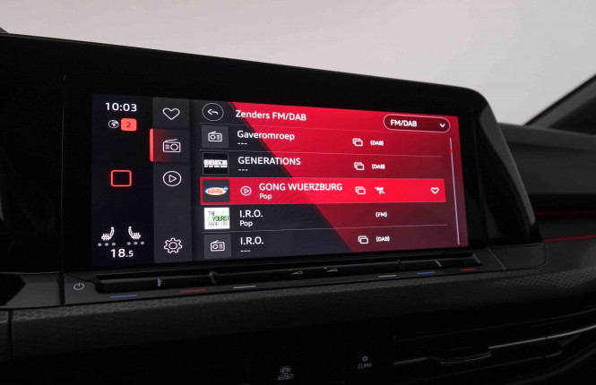 VOLKSWAGEN_VOLKSWAGEN_GOLF GTI_2548119_14.jpg