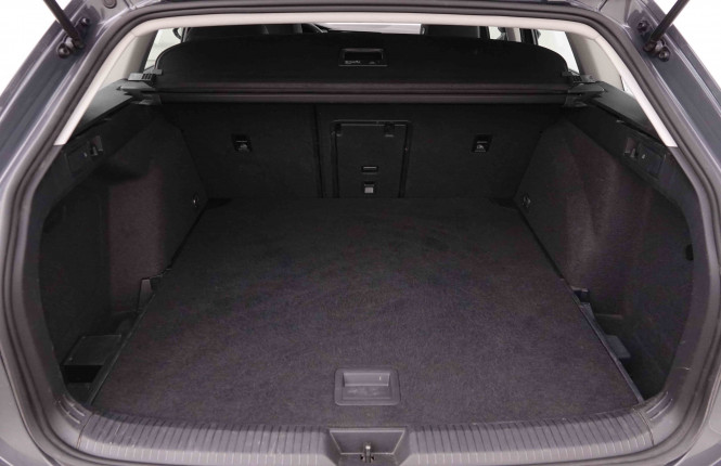 VOLKSWAGEN_VOLKSWAGEN_GOLFVAR_2548927_5.jpg
