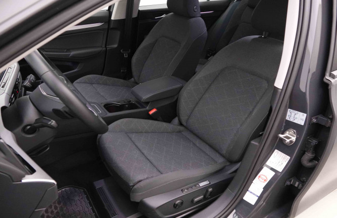 VOLKSWAGEN_VOLKSWAGEN_GOLF_2652829_6.jpg VOLKSWAGEN_VOLKSWAGEN_GOLF_2652829_6.jpg