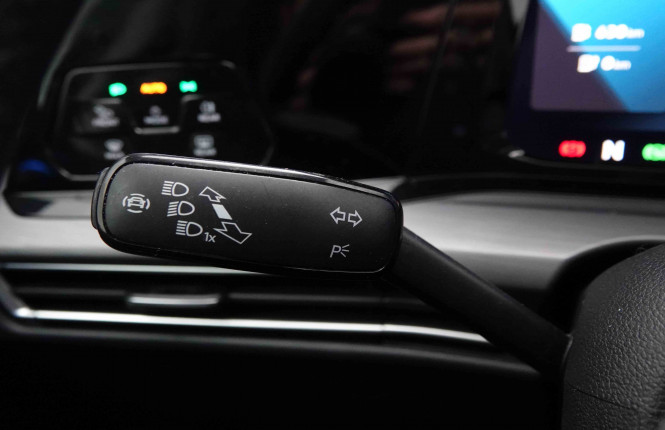 VOLKSWAGEN_VOLKSWAGEN_GOLF_2653683_48.jpg
