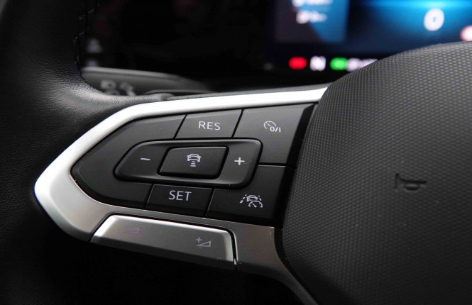 VOLKSWAGEN_VOLKSWAGEN_GOLF_2653683_50.jpg