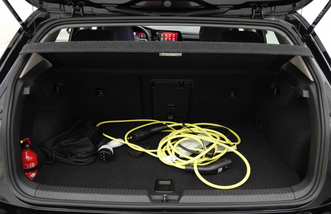 VOLKSWAGEN_VOLKSWAGEN_GOLF_2653683_61.jpg