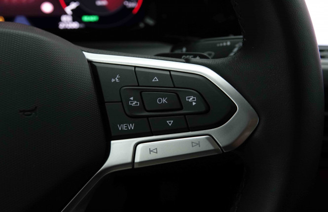 VOLKSWAGEN_VOLKSWAGEN_GOLF_2653683_76.jpg