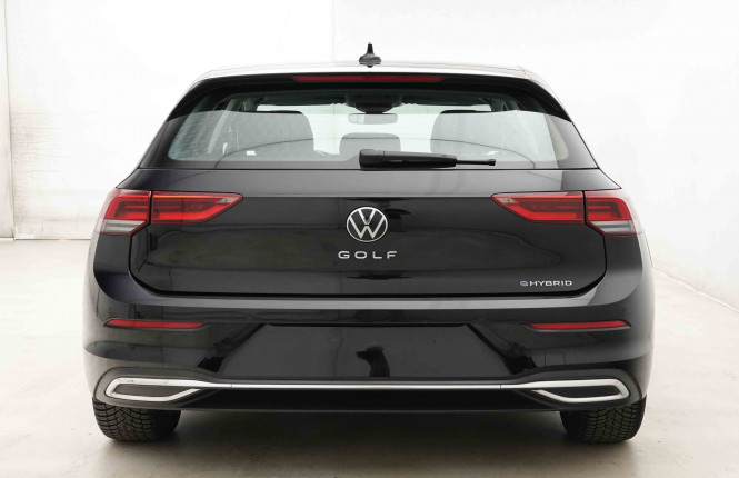 VOLKSWAGEN_VOLKSWAGEN_GOLF_2653683_92.jpg