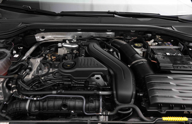 VOLKSWAGEN_VOLKSWAGEN_GOLF_2653841_22.jpg