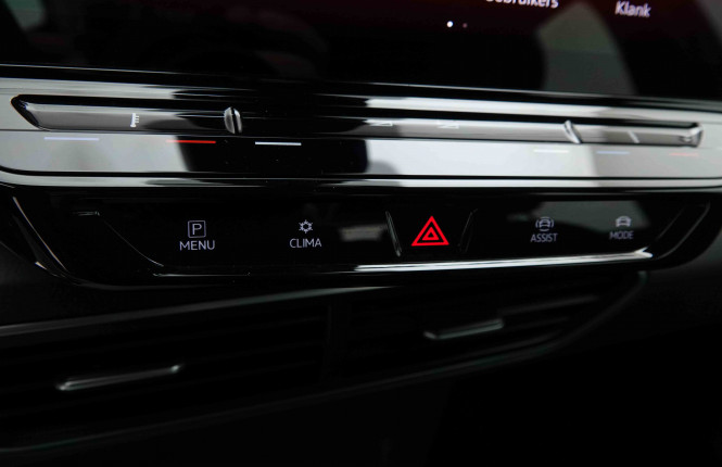 VOLKSWAGEN_VOLKSWAGEN_ID.3_2653502_13.jpg