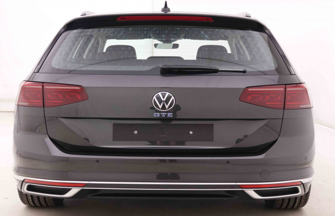 VOLKSWAGEN_VOLKSWAGEN_PASSATVAR_2547771_28.jpg