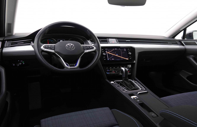 VOLKSWAGEN_VOLKSWAGEN_PASSATVAR_2547771_7.jpg