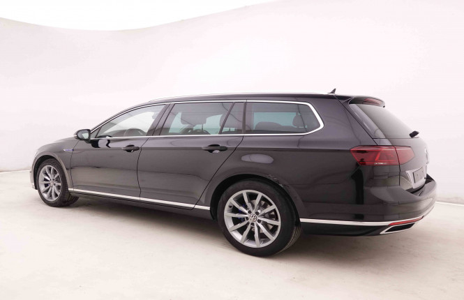VOLKSWAGEN_VOLKSWAGEN_PASSATVAR_2548423_26.jpg