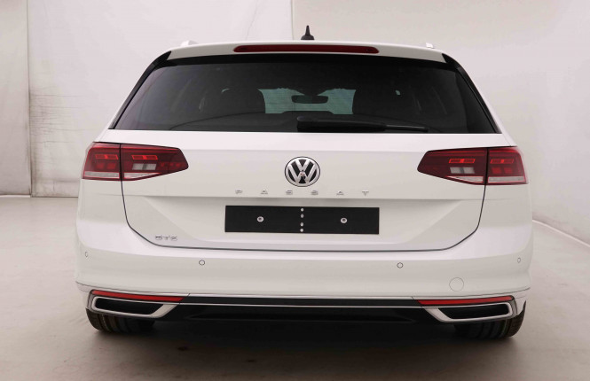 VOLKSWAGEN_VOLKSWAGEN_PASSATVAR_2548432_29.jpg