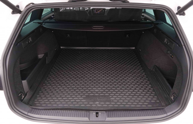 VOLKSWAGEN_VOLKSWAGEN_PASSATVAR_2548432_5.jpg