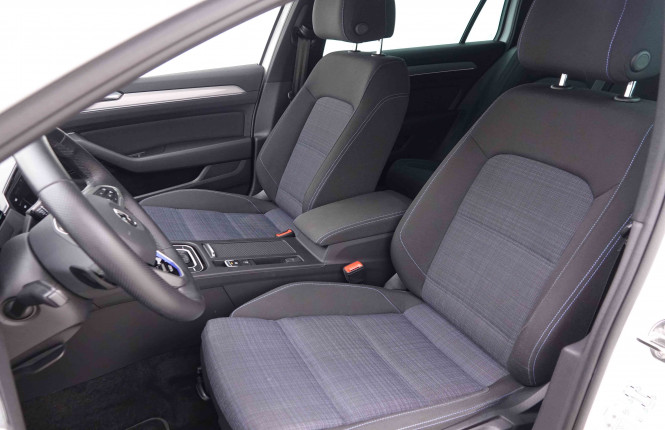 VOLKSWAGEN_VOLKSWAGEN_PASSATVAR_2548432_7.jpg