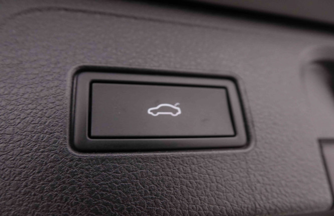 VOLKSWAGEN_VOLKSWAGEN_PASSATVAR_2548992_6.jpg