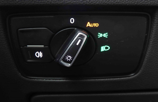 VOLKSWAGEN_VOLKSWAGEN_PASSATVAR_2550193_10.jpg
