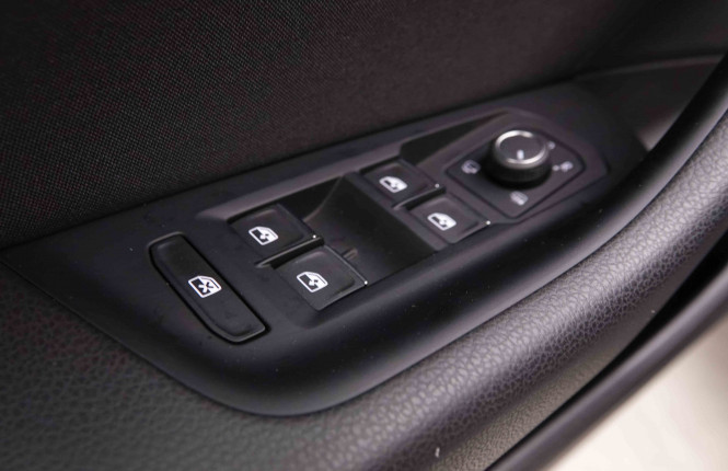 VOLKSWAGEN_VOLKSWAGEN_PASSATVAR_2551090_22.jpg VOLKSWAGEN_VOLKSWAGEN_PASSATVAR_2551090_22.jpg