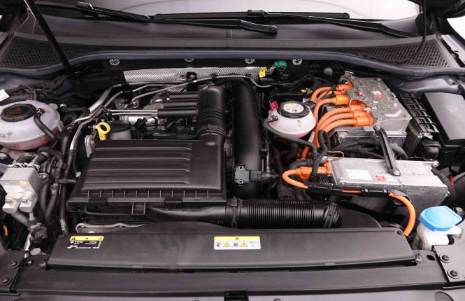 VOLKSWAGEN_VOLKSWAGEN_PASSATVAR_2653138_26.jpg