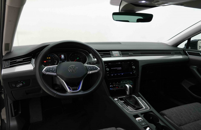 VOLKSWAGEN_VOLKSWAGEN_PASSATVAR_2653554_8.jpg