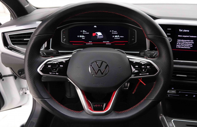 VOLKSWAGEN_VOLKSWAGEN_POLO GTI_2652122_8.jpg