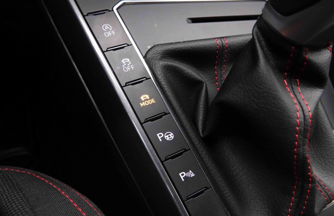 VOLKSWAGEN_VOLKSWAGEN_POLO GTI_2652728_12.jpg VOLKSWAGEN_VOLKSWAGEN_POLO GTI_2652728_12.jpg