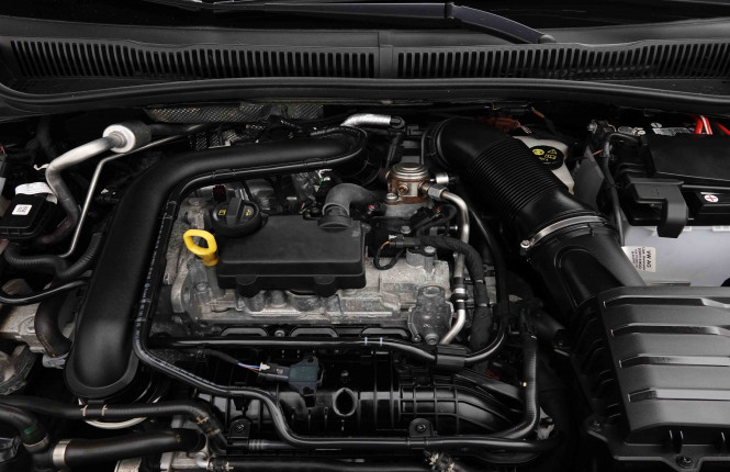 VOLKSWAGEN_VOLKSWAGEN_POLO_2653643_21.jpg