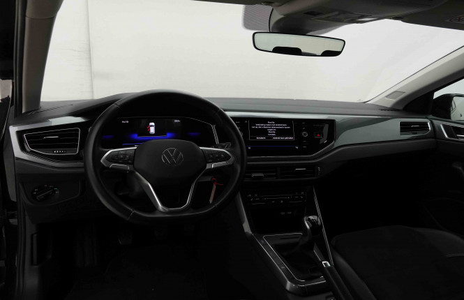 VOLKSWAGEN_VOLKSWAGEN_POLO_2653643_7.jpg