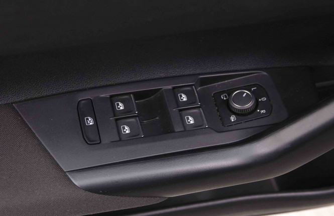 VOLKSWAGEN_VOLKSWAGEN_TAIGO_2547985_19.jpg