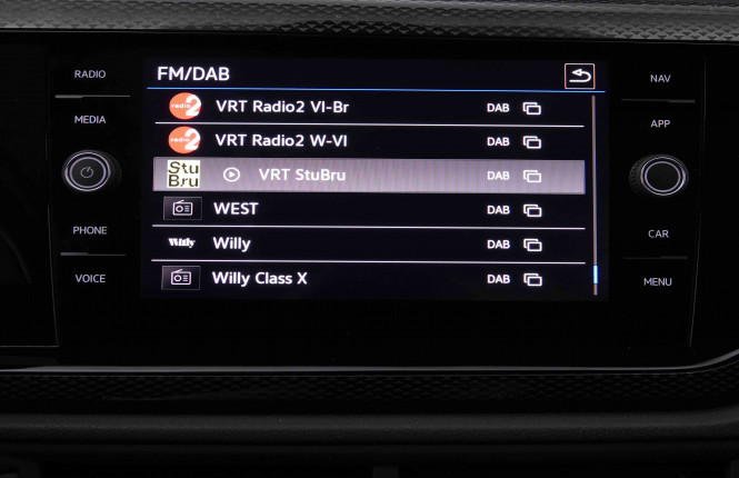 VOLKSWAGEN_VOLKSWAGEN_TAIGO_2549404_11.jpg